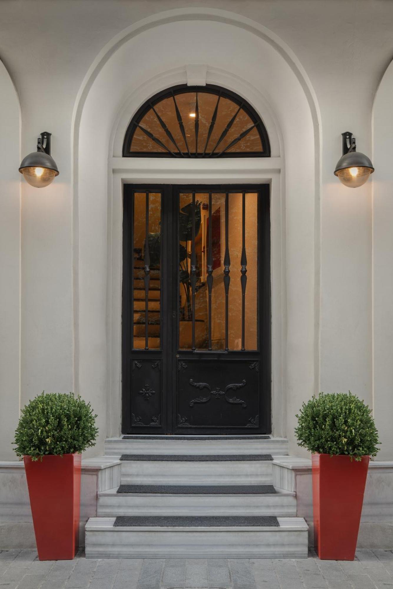 Gentletom Hotel Istanbul Bagian luar foto